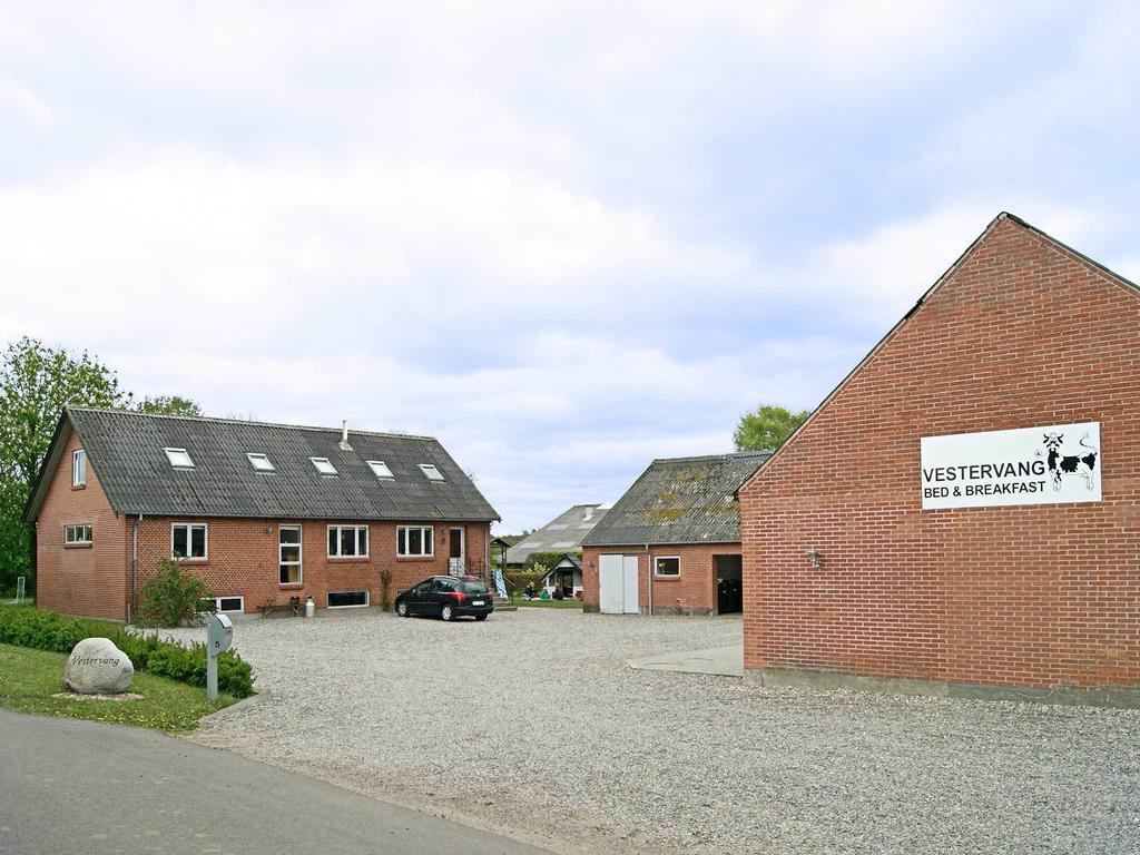 Vestervang Bed & Breakfast Vildbjerg Exterior foto